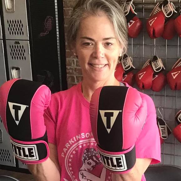 Meet your Posher, Beth - Picture 1 of 1